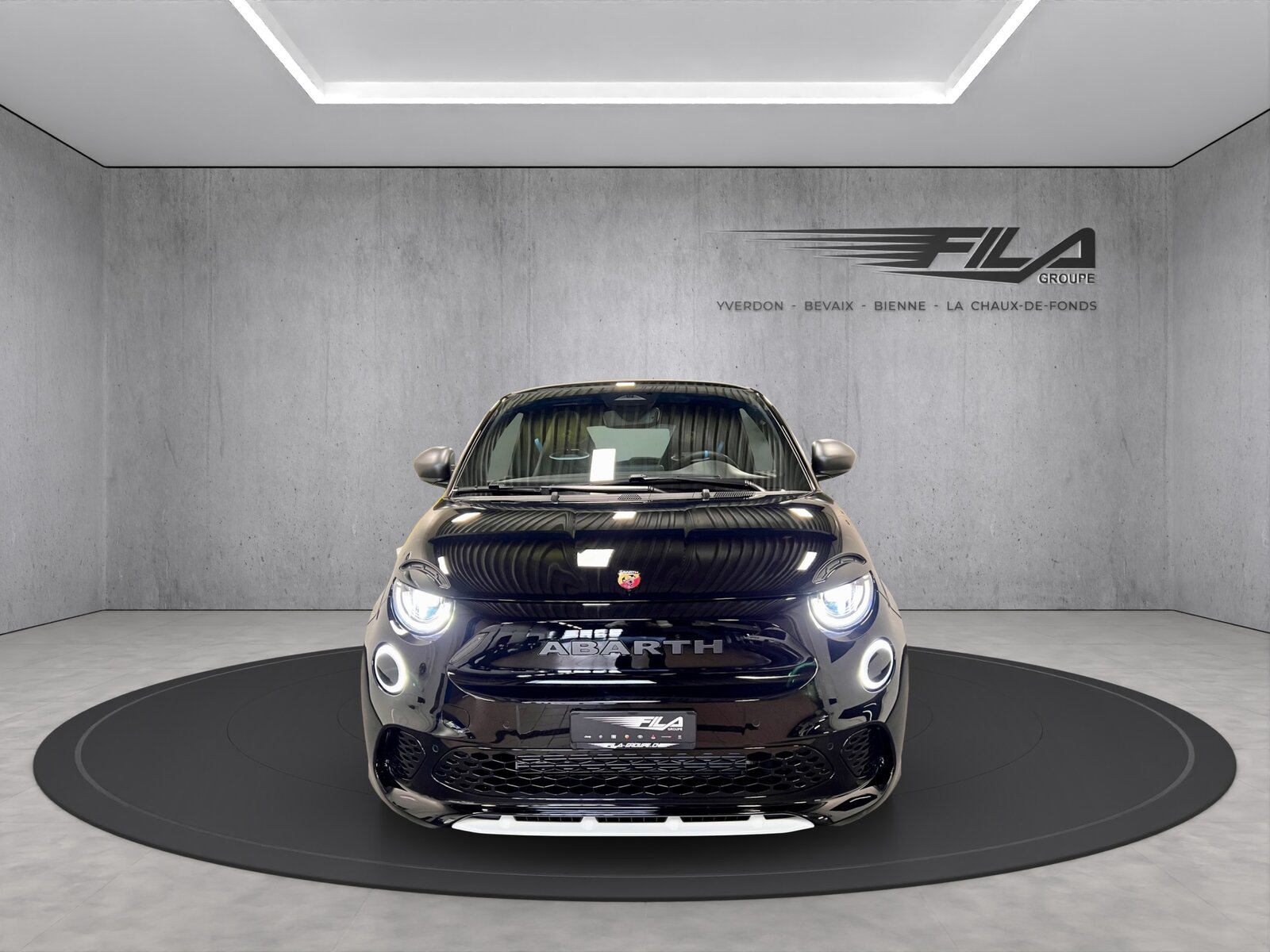 ABARTH 500 E Abarth Turismo, Electric, Ex-demonstrator, Automatic - 2