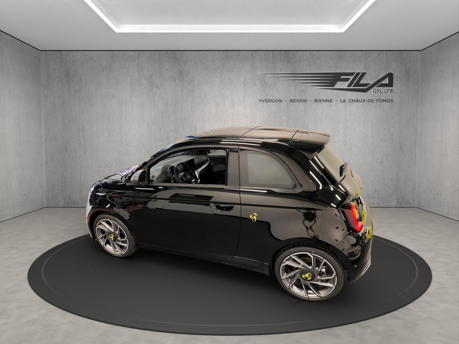 ABARTH 500 E Abarth Turismo, Electric, Ex-demonstrator, Automatic - 3