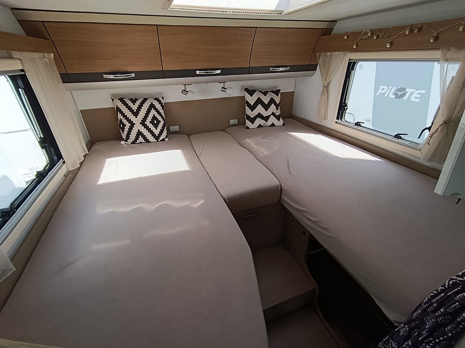 ADRIA C Compact SL**Das perfekte Wohnmobil für alle, die be, Diesel, Occasion / Gebraucht, Automatik - 4