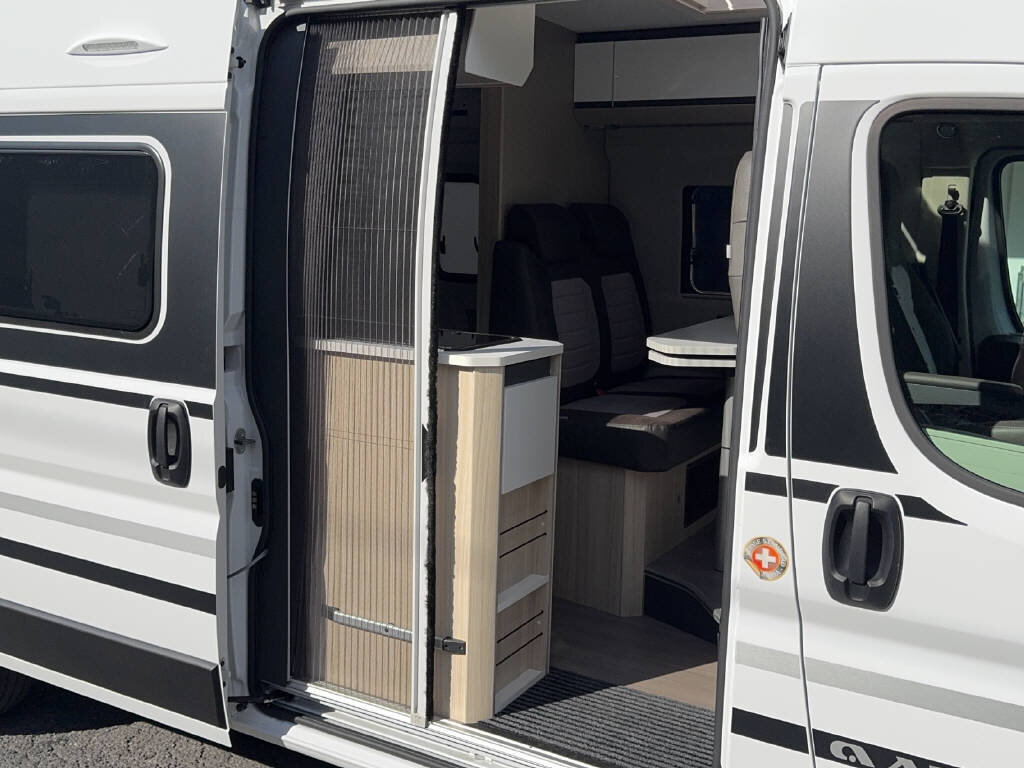 ADRIA Twin Plus 600 SPB Fiat Ducato Kaw. 4035, Diesel, Occasioni / Usate, Automatico - 3