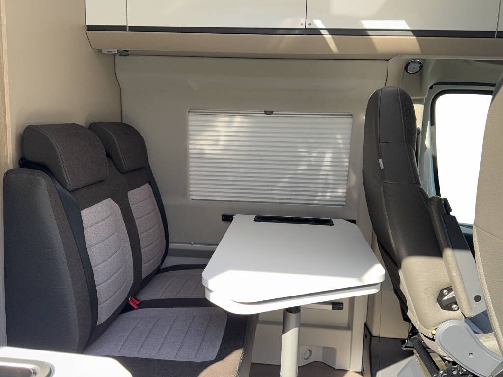 ADRIA Twin Plus 600 SPB Fiat Ducato Kaw. 4035, Diesel, Occasioni / Usate, Automatico - 5