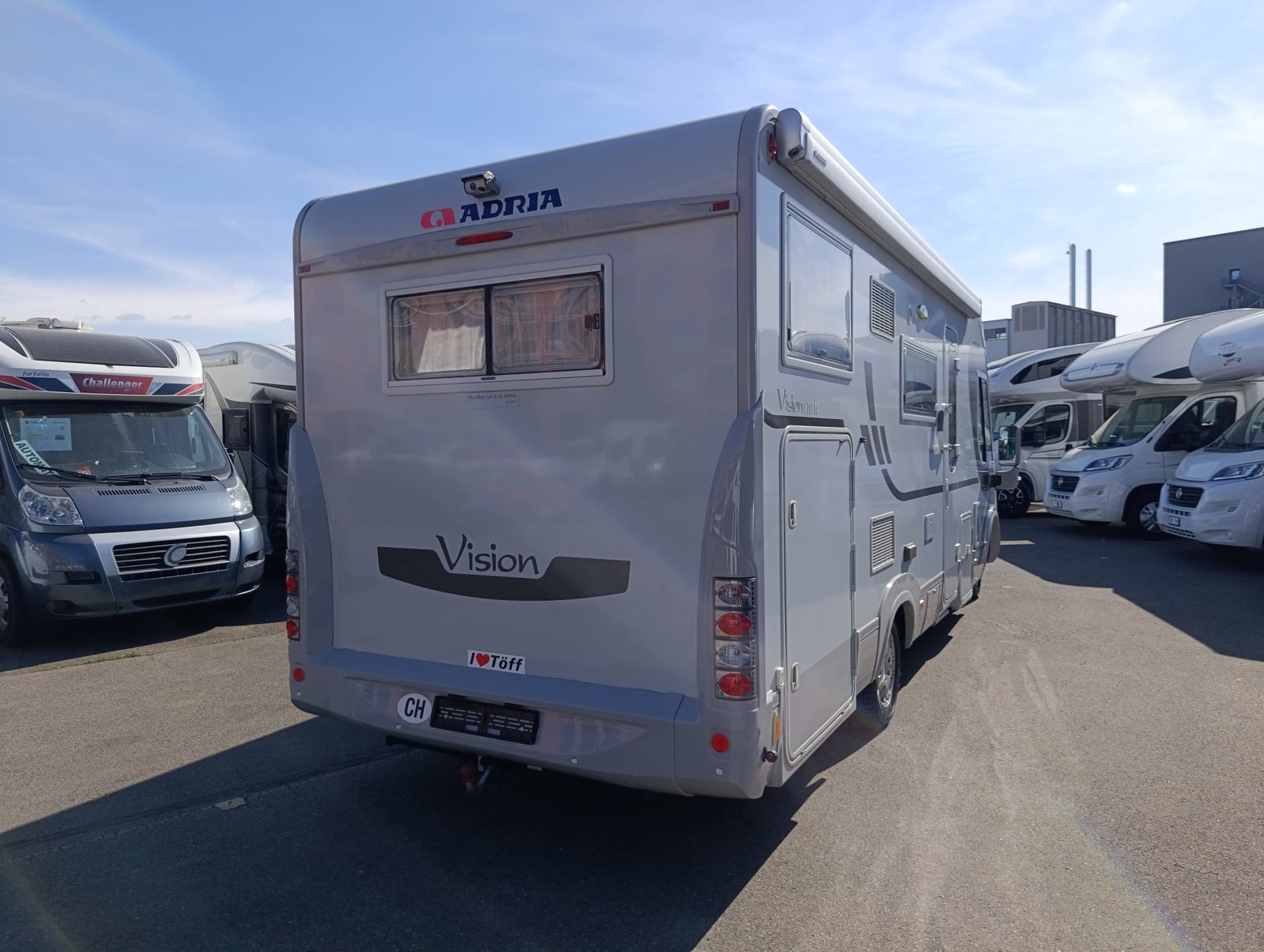 ADRIA Vision ***Maximale Freiheit dank Vollautarkie***Grenze, Diesel, Occasion / Utilisé, Automatique - 7