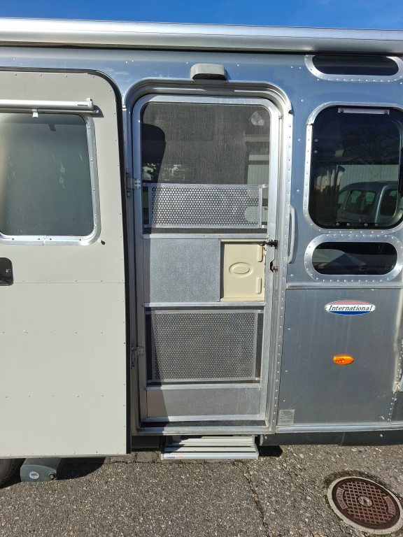 AIRSTREAM INTERNATIONAL 684, Natural Gas (CNG) / Petrol, Second hand / Used, Automatic - 6