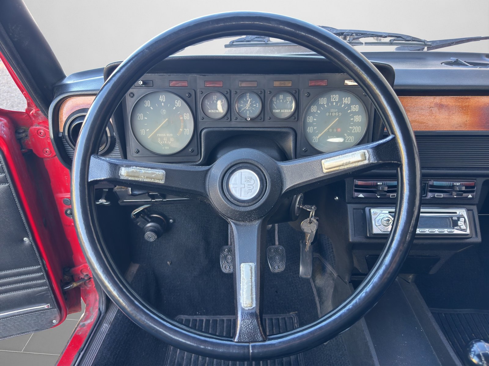 ALFA ROMEO 1.6, Essence, Voiture de collection, Manuelle - 6