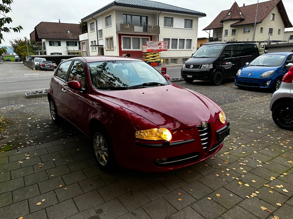 ALFA ROMEO 147 1.9 JTD 16V 140 Distinctive, Diesel, Occasion / Utilisé, Manuelle - 3