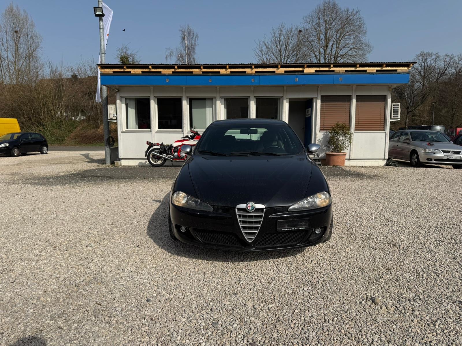 ALFA ROMEO 147 1.9 16V JTD Faces