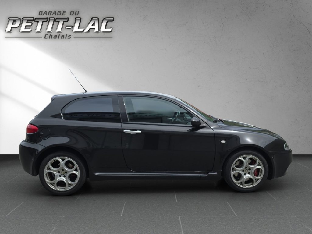 ALFA ROMEO 147 3.2 GTA, Benzin, Occasion / Gebraucht, Handschaltung - 2