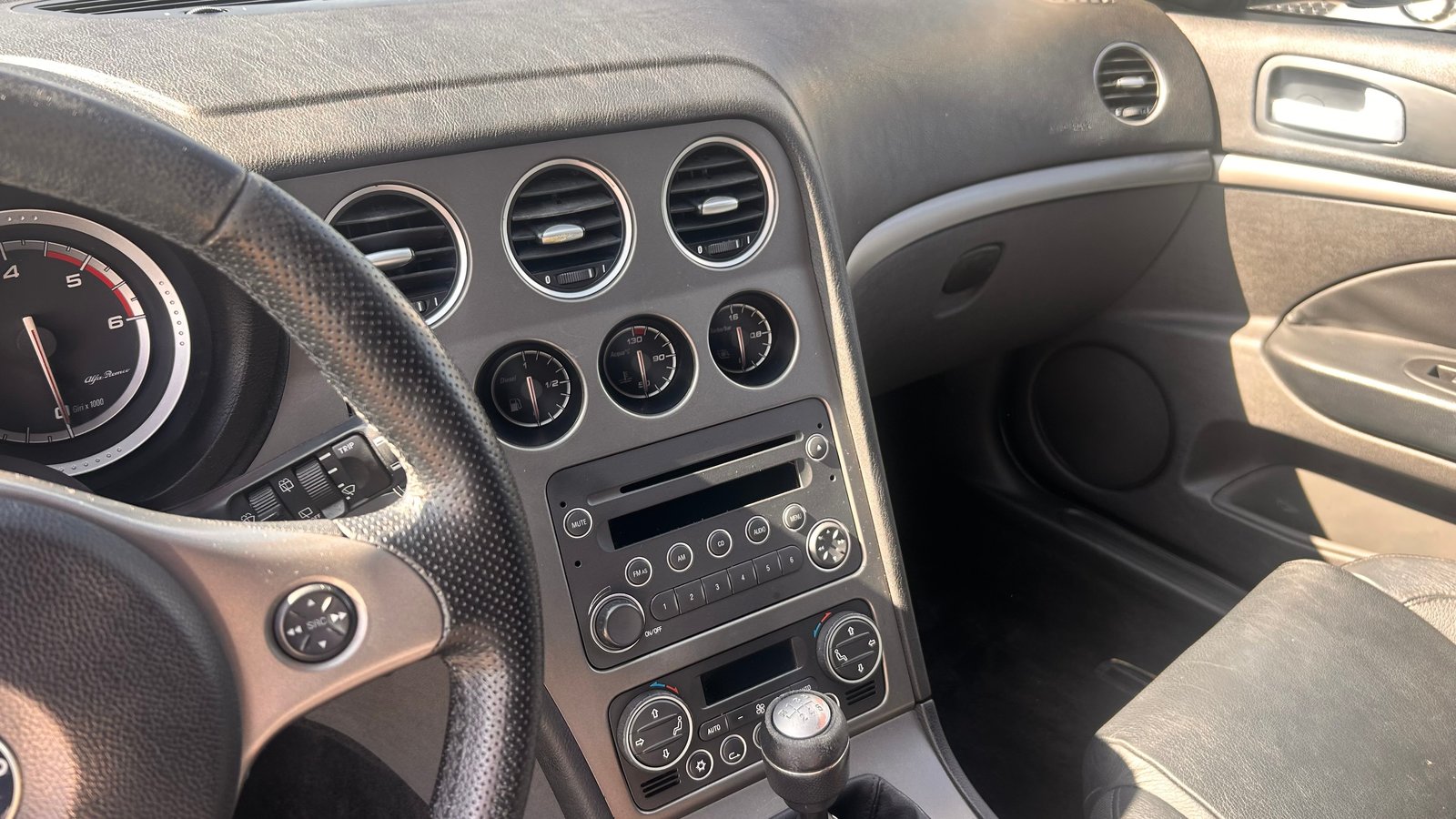 ALFA ROMEO 159 Sportwagon 1.9 JTD Lusso Limited Edition, Diesel, Occasion / Utilisé, Manuelle - 4