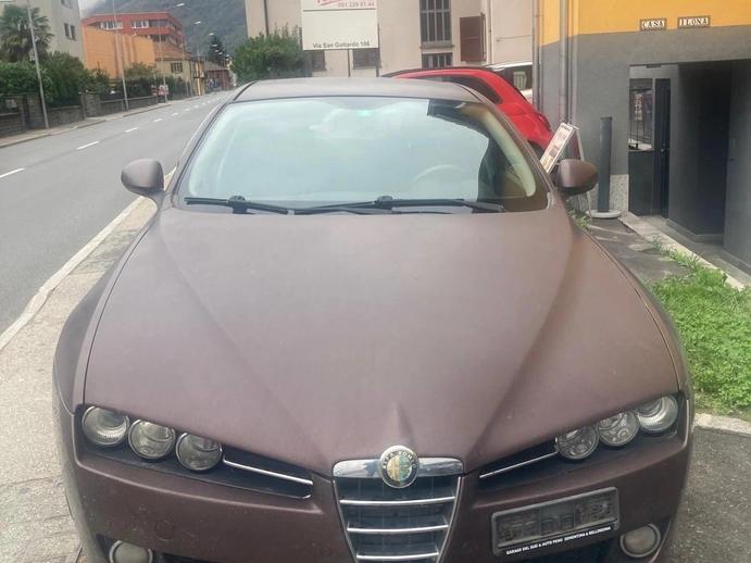 ALFA ROMEO 159 Sportwagon 2.0 JTD TI, Diesel, Occasion / Utilisé, Manuelle