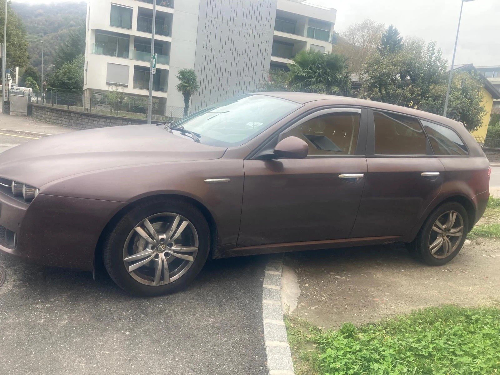 ALFA ROMEO 159 Sportwagon 2.0 JTD TI, Diesel, Second hand / Used, Manual - 5