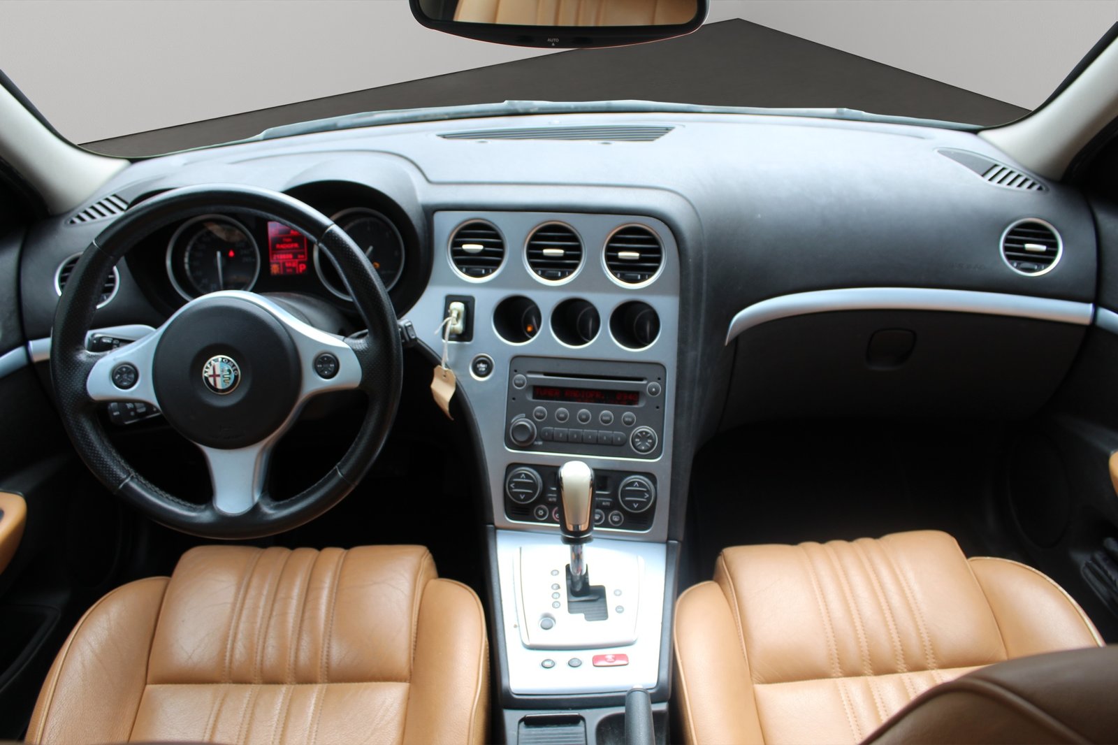 ALFA ROMEO 159 Sportwagon 1.9 JTD TI Q-Tronic, Diesel, Second hand / Used, Automatic - 7