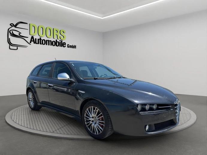 ALFA ROMEO 159 Sportwagon 2.4 JTD Distinctive Q-Tronic, Diesel, Occasion / Gebraucht, Automatik