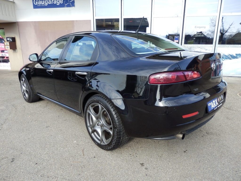 ALFA ROMEO 159 1.9 JTDM 16V Progression QTR, Diesel, Second hand / Used, Automatic - 4