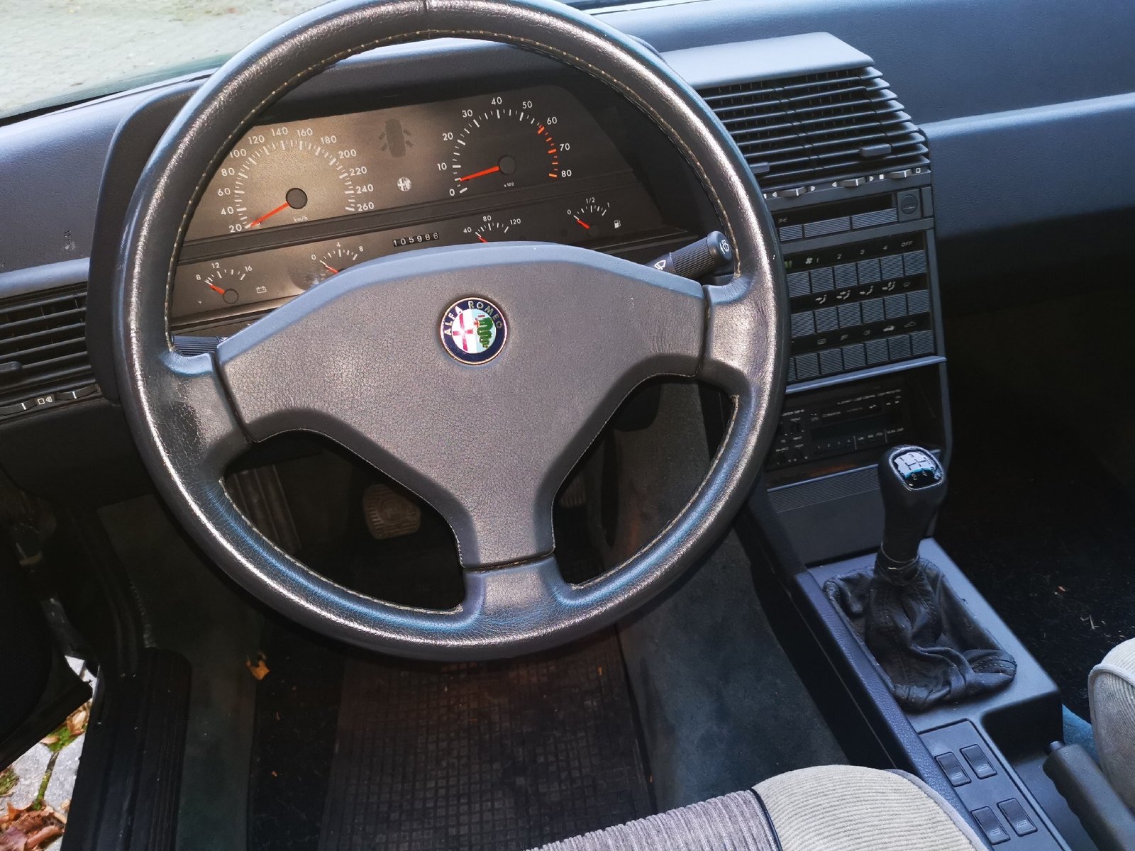 ALFA ROMEO 164 3.0, Benzin, Occasion / Gebraucht, Handschaltung - 2