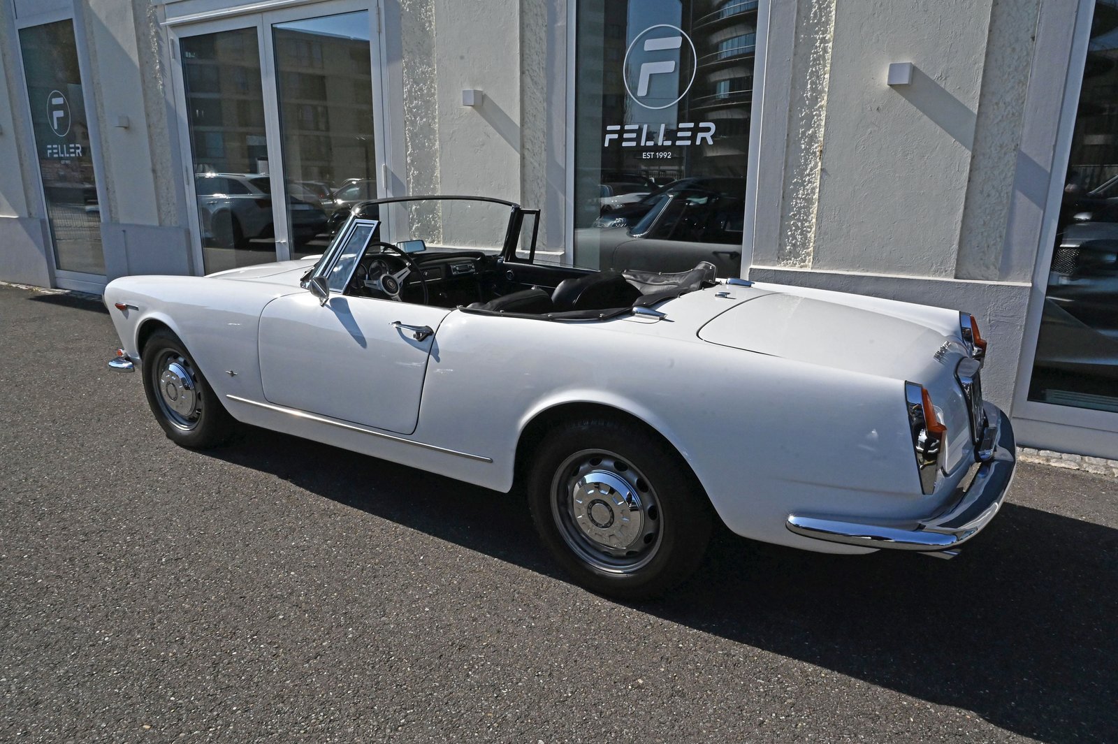 ALFA ROMEO 2600 Touring Spider, Essence, Occasion / Utilisé, Manuelle - 6