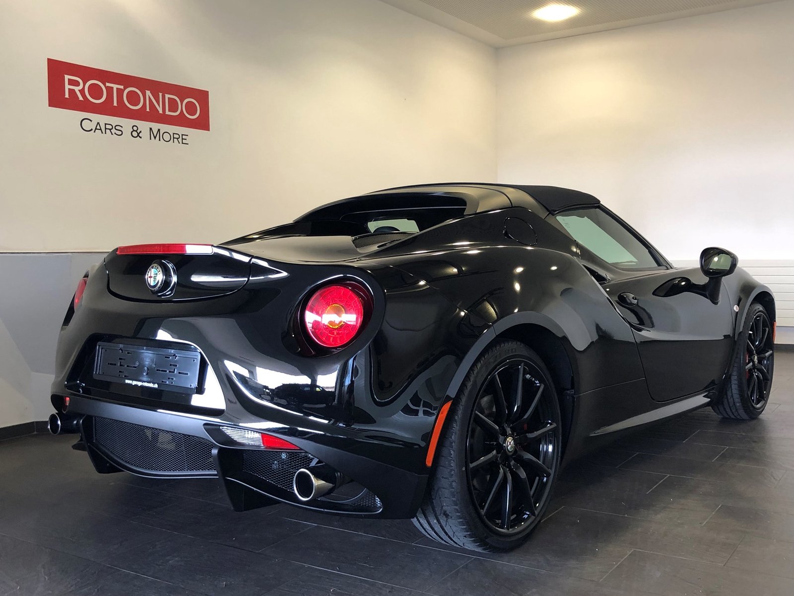 ALFA ROMEO 4C Spider 1750 TBi TCT, Benzin, Occasion / Gebraucht, Automatik - 2