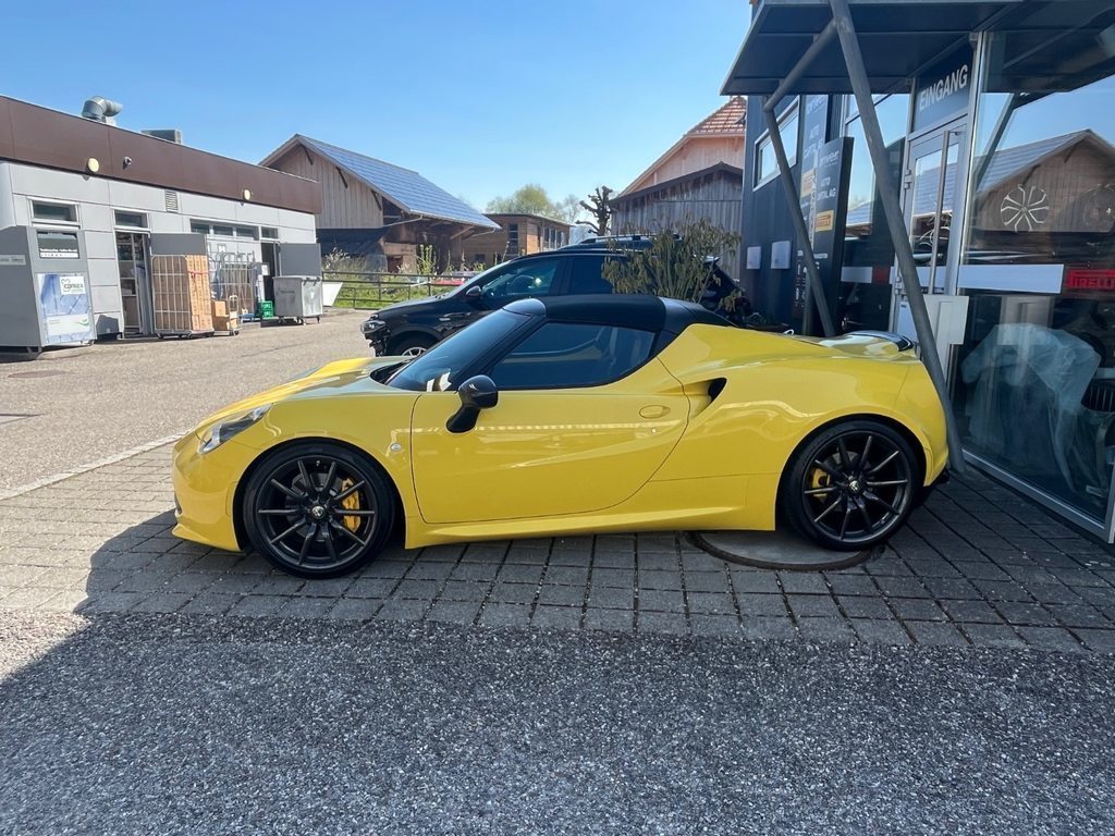 ALFA ROMEO 4C Spider 1750 TBi, Benzin, Occasion / Gebraucht, Automat - 3