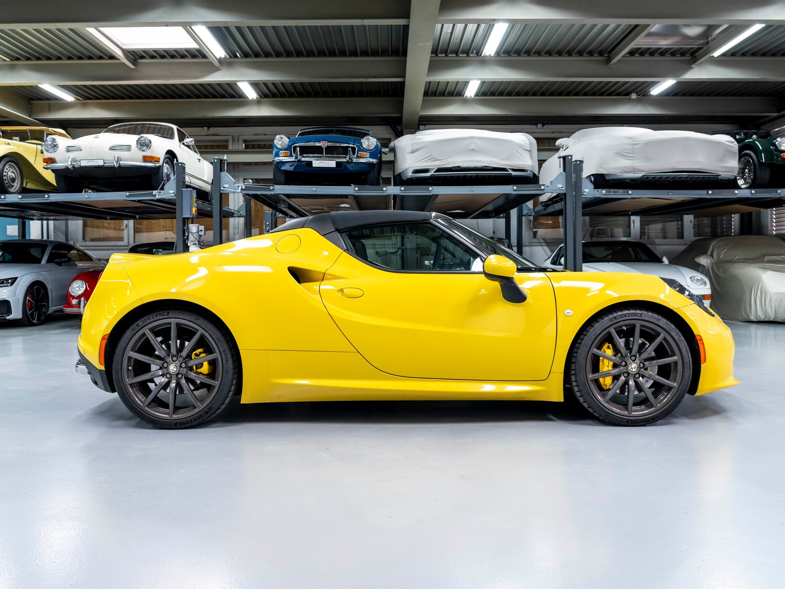 ALFA ROMEO 4C Spider 1750 TBi TCT, Petrol, Second hand / Used, Automatic - 6