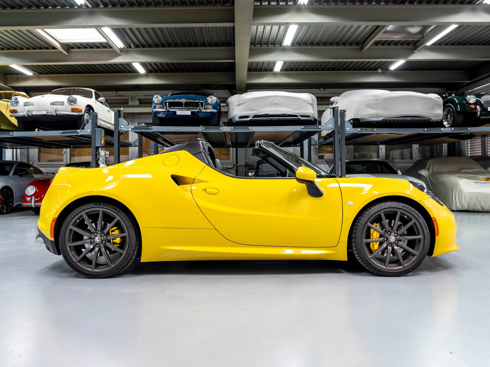 ALFA ROMEO 4C Spider 1750 TBi TCT, Essence, Occasion / Utilisé, Automatique - 7