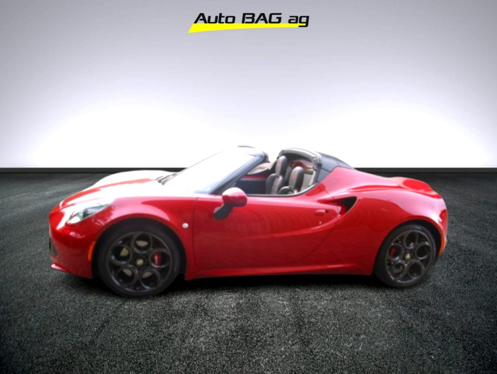 ALFA ROMEO 4C Spider 1750 TBi, Petrol, Second hand / Used, Automatic - 2