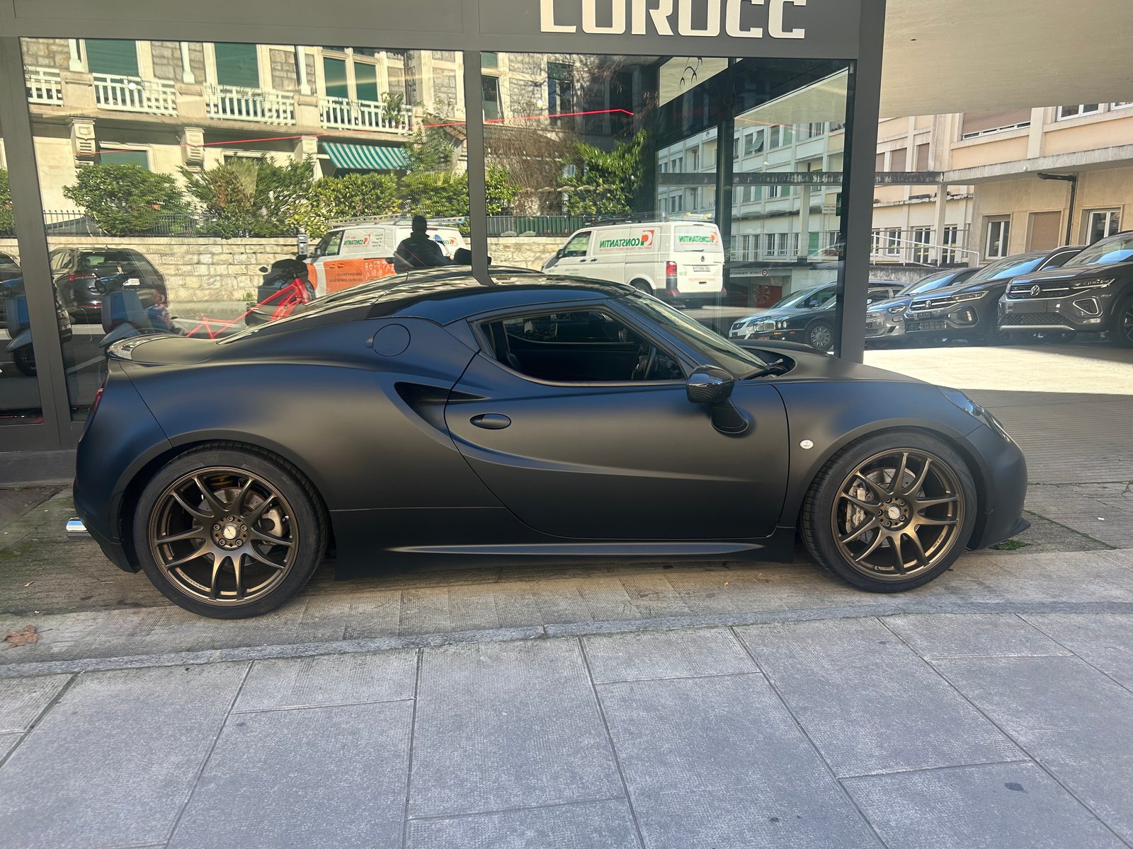 ALFA ROMEO 4C 1750 TBi, Benzin, Occasion / Gebraucht, Automatik - 3