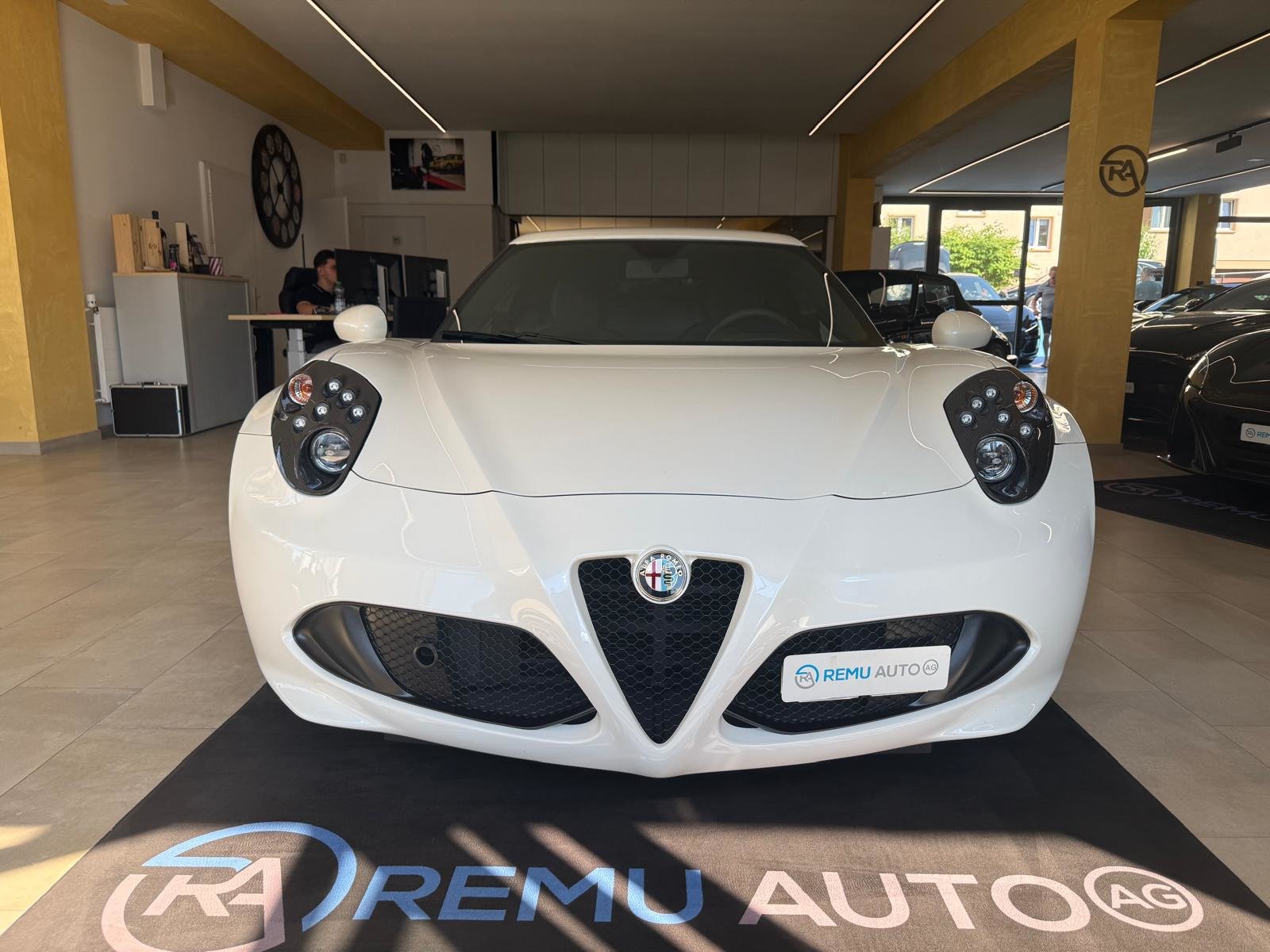 ALFA ROMEO 4C 1750 TBi TCT, Essence, Occasion / Utilisé, Automatique - 2