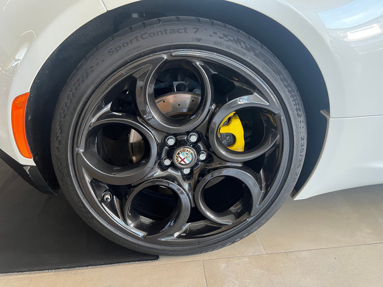 ALFA ROMEO 4C 1750 TBi TCT, Essence, Occasion / Utilisé, Automatique - 6