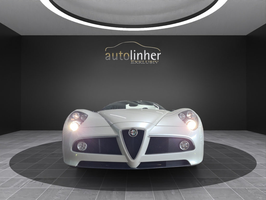 ALFA ROMEO 8C Spider, Essence, Occasion / Utilisé, Automatique - 7