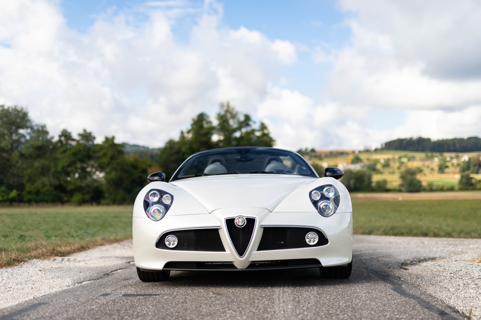 ALFA ROMEO 8C Competizione Spider, Essence, Occasion / Utilisé, Automatique - 4