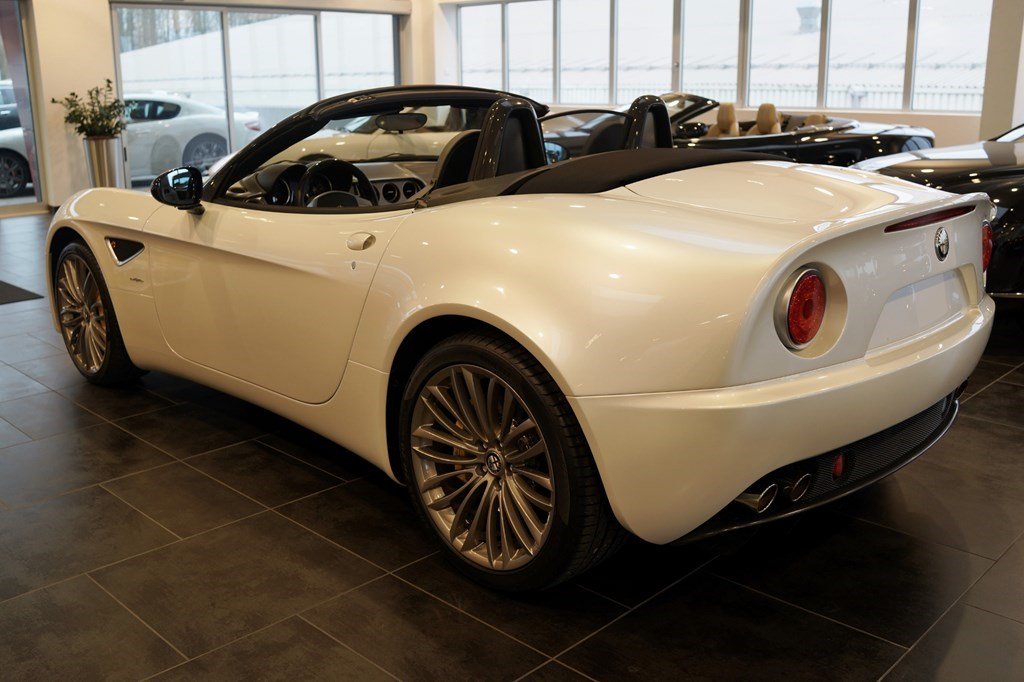 ALFA ROMEO 8C Competizione Spider, Essence, Occasion / Utilisé, Automatique - 6