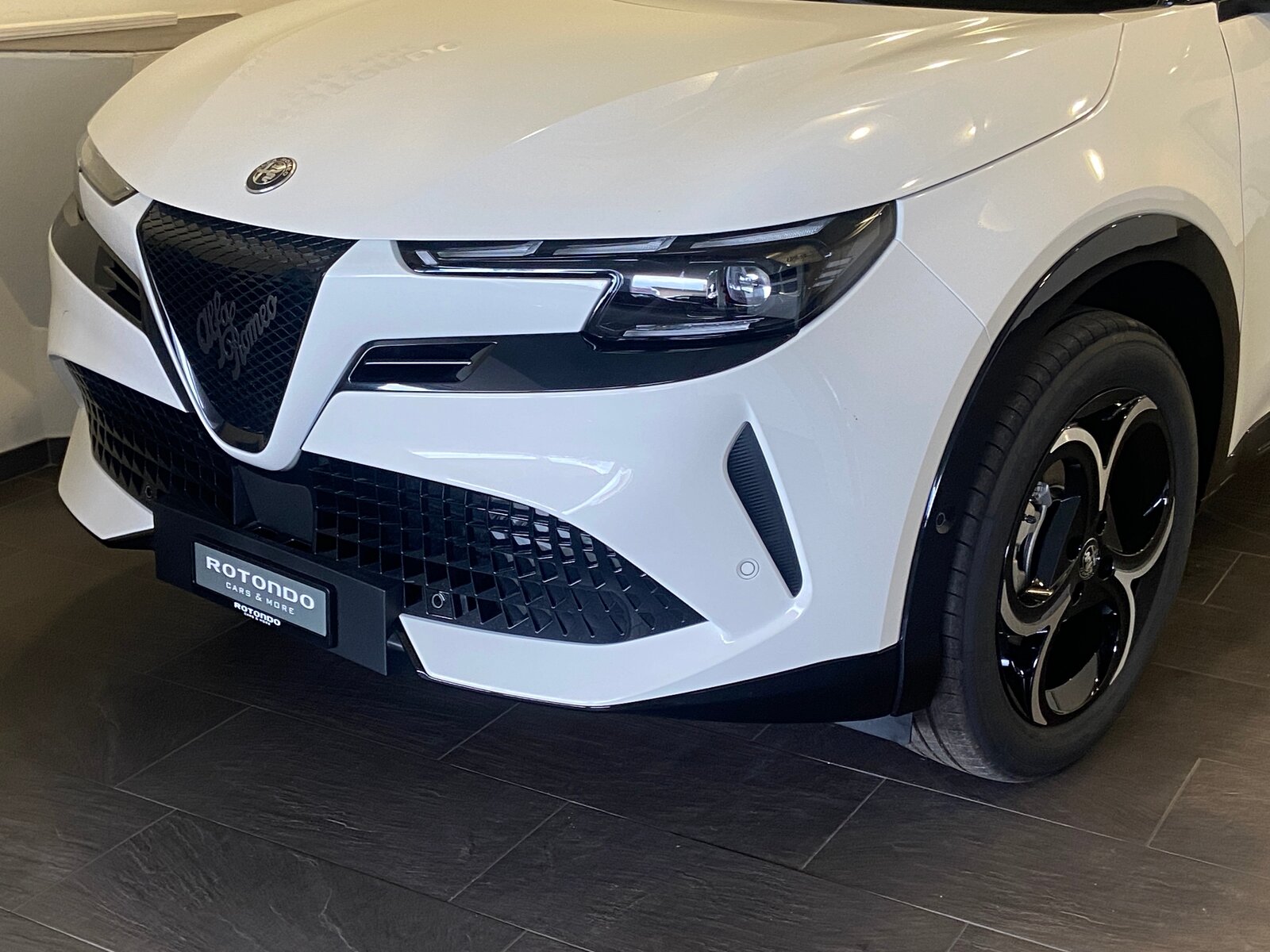 ALFA ROMEO ALFA ROMEO Junior 1.2 48V Hybrid TI Tech, Hybride Leggero Benzina/Elettrica, Auto nuove, Automatico - 3