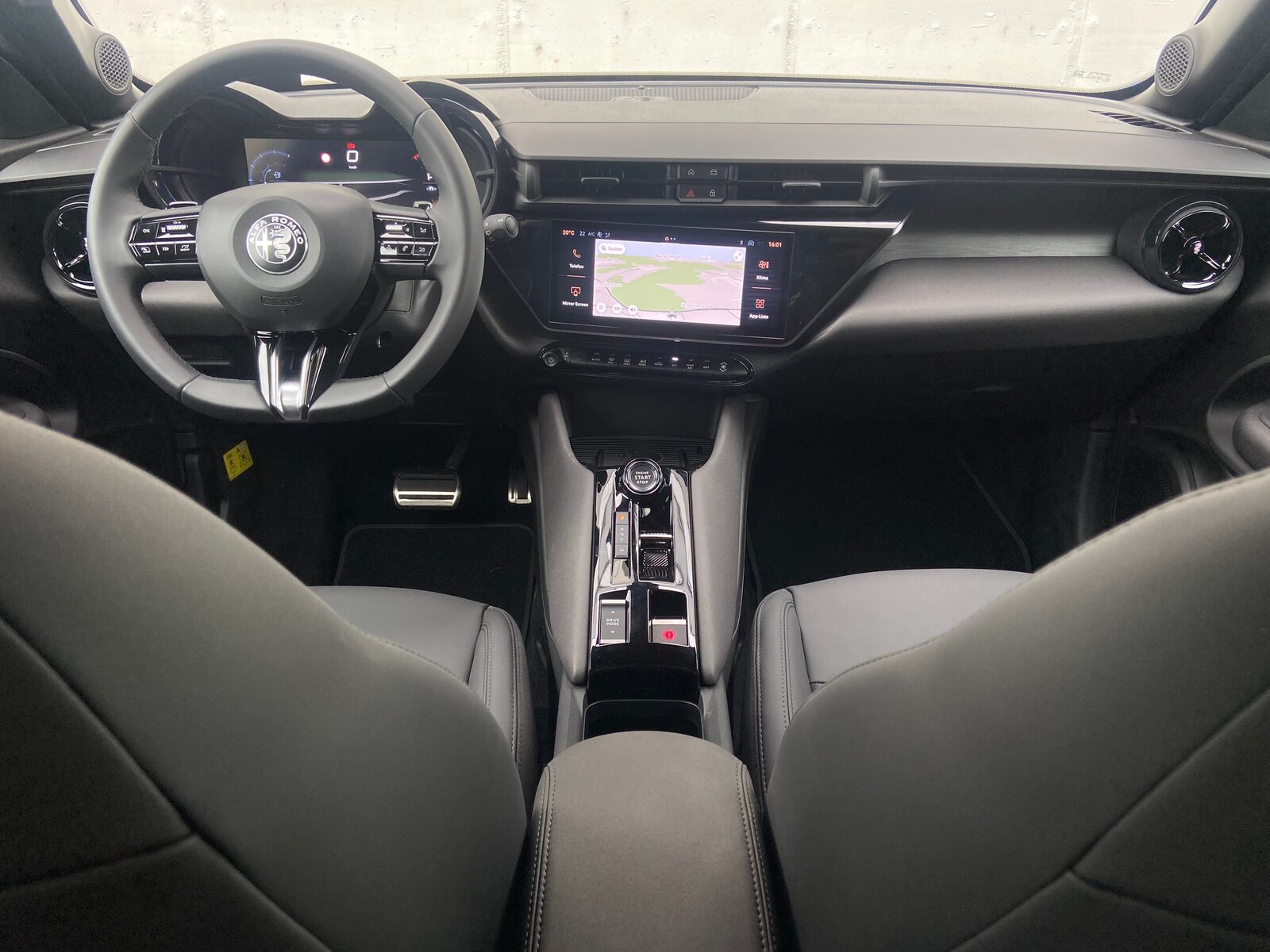 ALFA ROMEO ALFA ROMEO Junior 1.2 48V Hybrid TI Tech, Hybride Leggero Benzina/Elettrica, Auto nuove, Automatico - 4