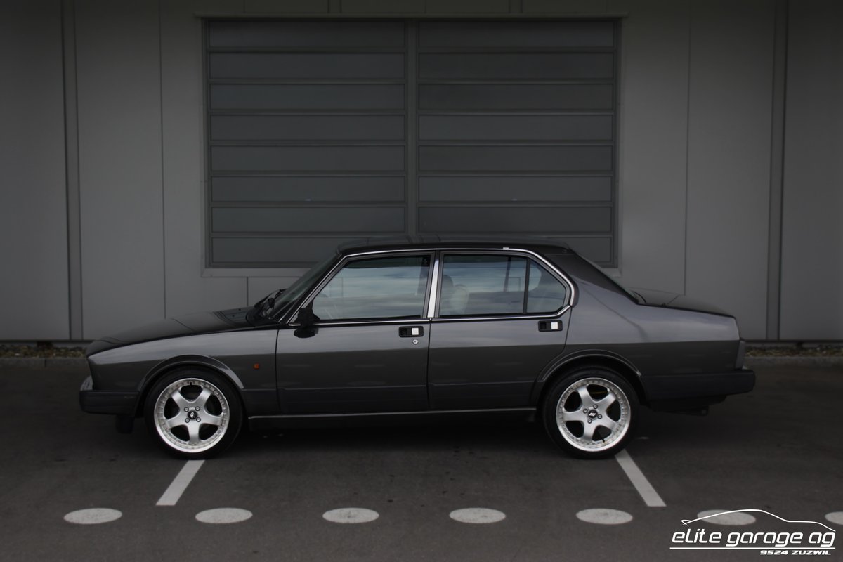 ALFA ROMEO Alfetta 2.0 Q Oro Inj., Benzin, Occasion / Gebraucht, Handschaltung - 2