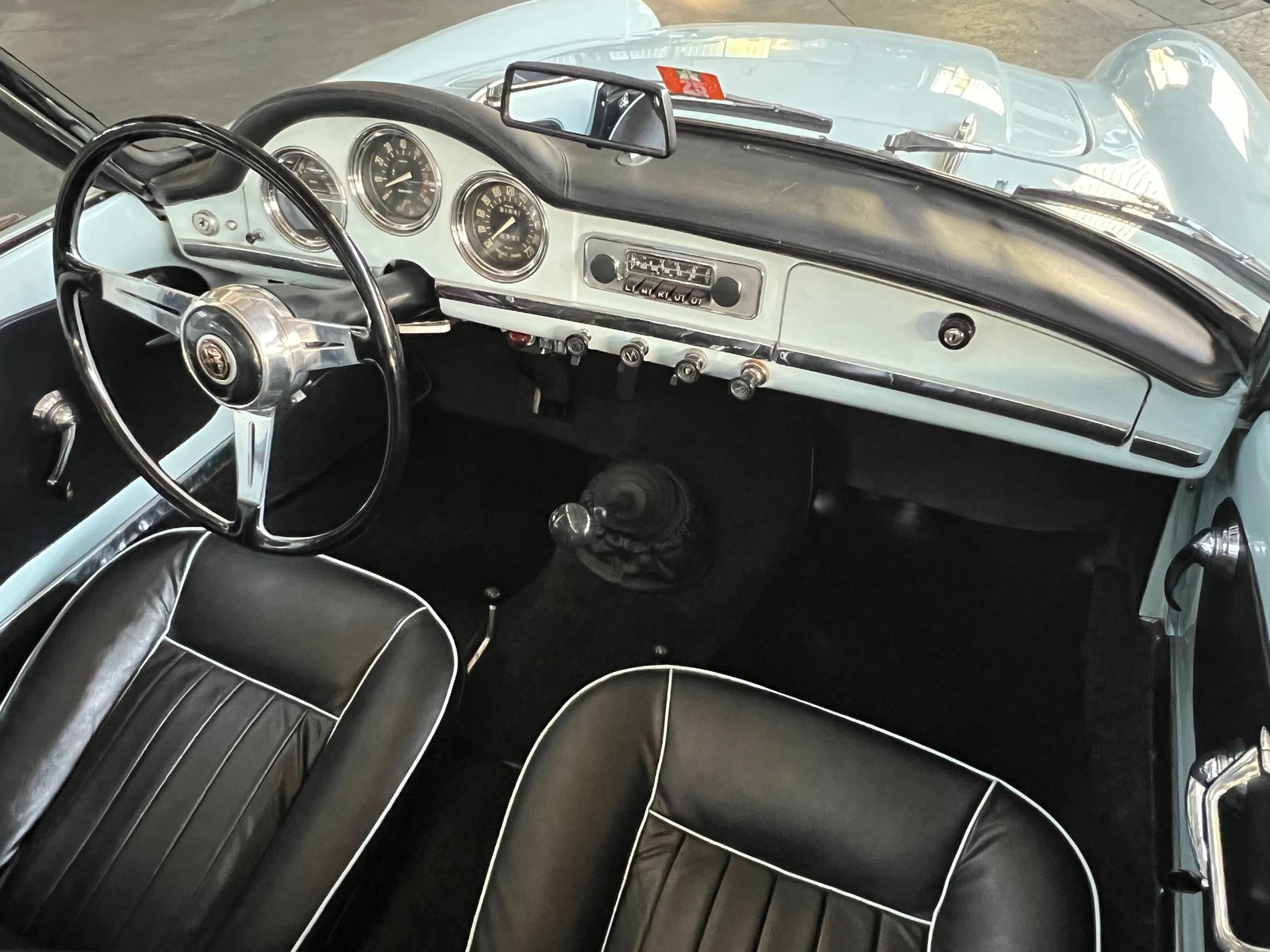 ALFA ROMEO Giulia 1600 Spider, Essence, Occasion / Utilisé, Manuelle - 3