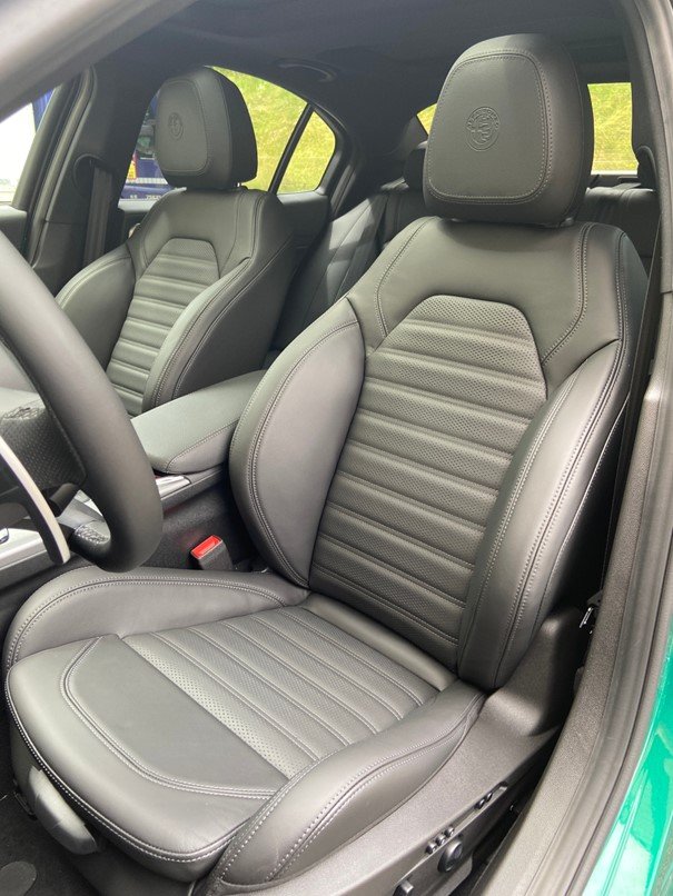 ALFA ROMEO Giulia 2.0 Veloce Premium Sky Q4 AT8, Petrol, New car, Automatic - 6