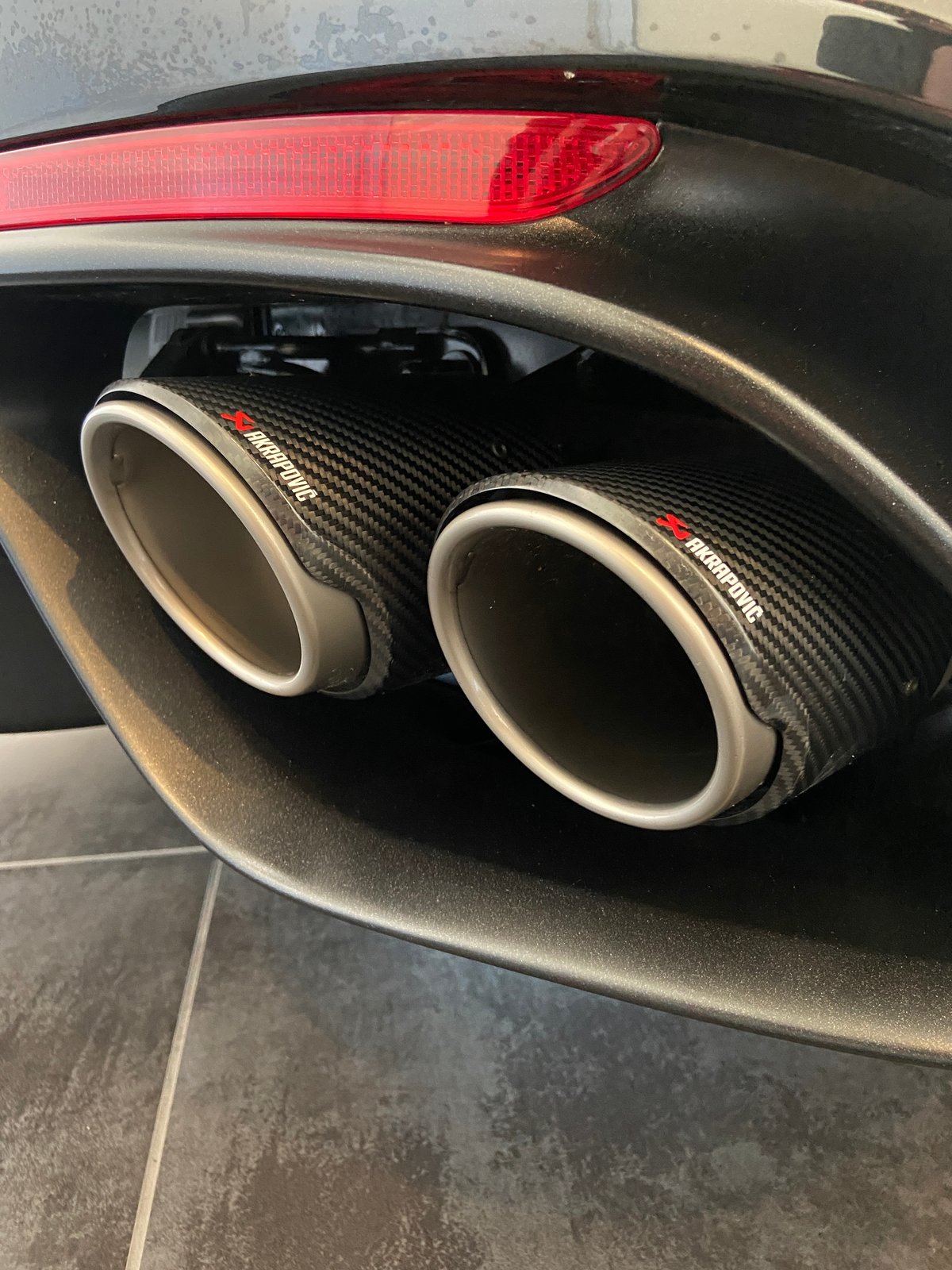 ALFA ROMEO Giulia 2.9 V6 Quadrifoglio Super Sport Carbonroof, Benzina, Auto nuove, Automatico - 5