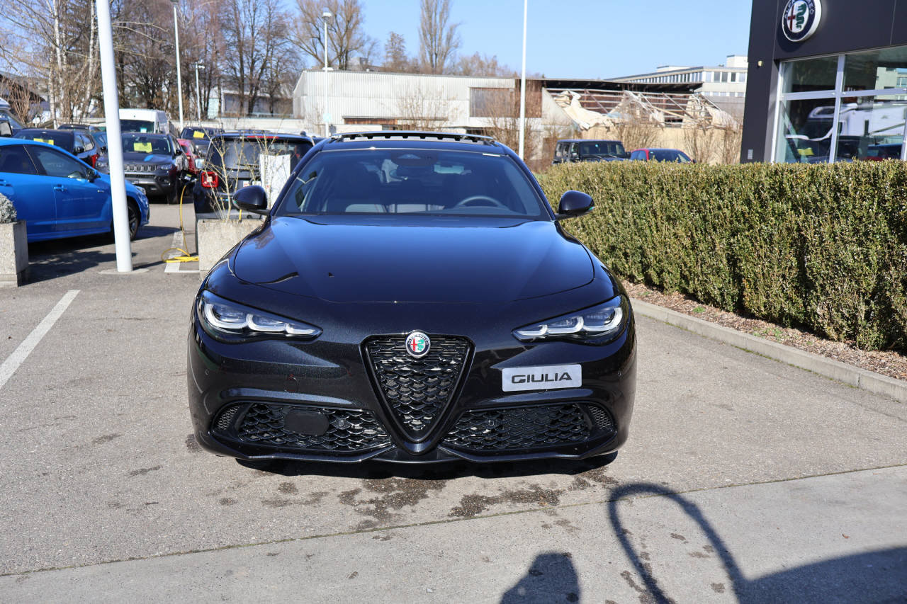 ALFA ROMEO Giulia 2.0 Q4 Intensa, Petrol, New car, Automatic - 6