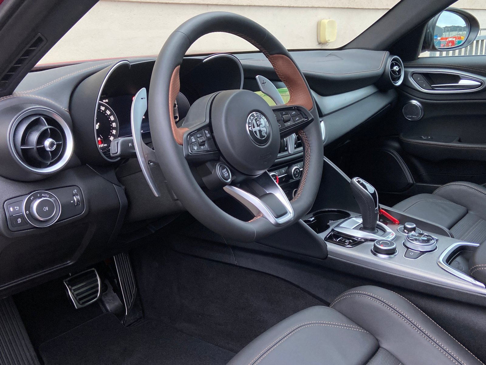 ALFA ROMEO Giulia 2.2 JTDM Intensa Sky Q4 AT8, Diesel, Neuwagen, Automatik - 7