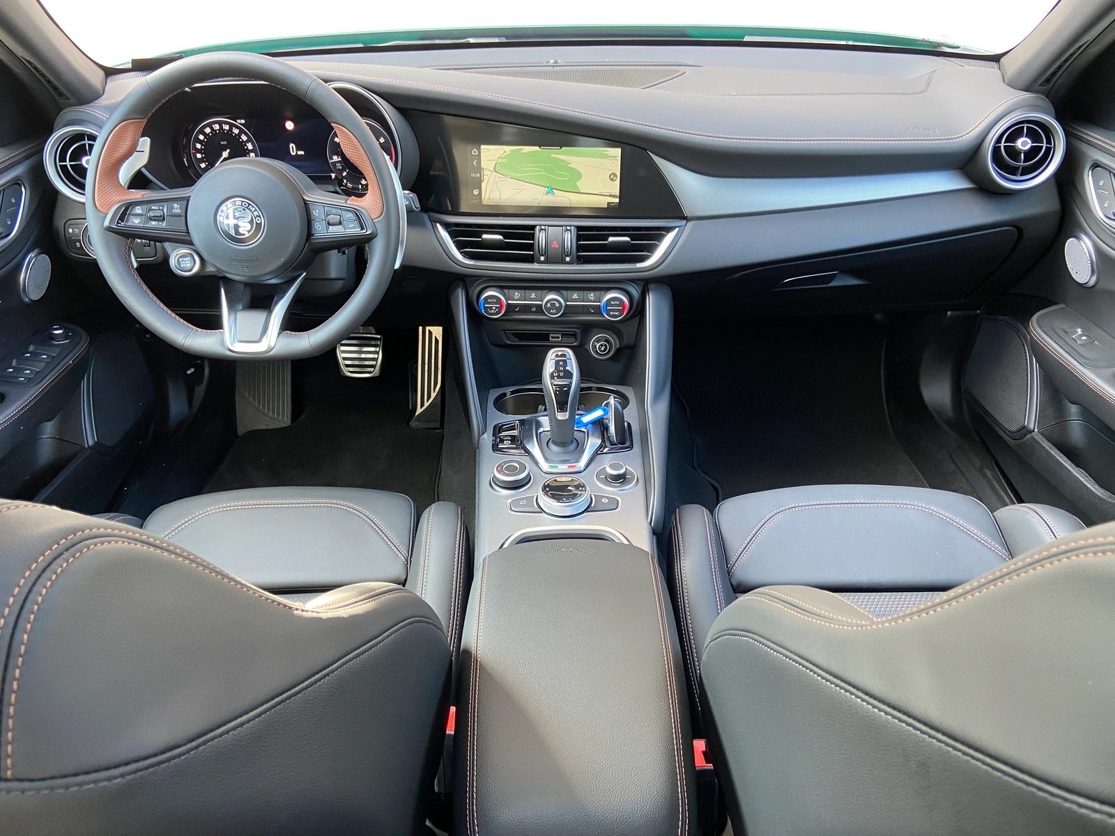 ALFA ROMEO Giulia 2.0 Intensa Sky Q4 AT8, Benzin, Neuwagen, Automatik - 5