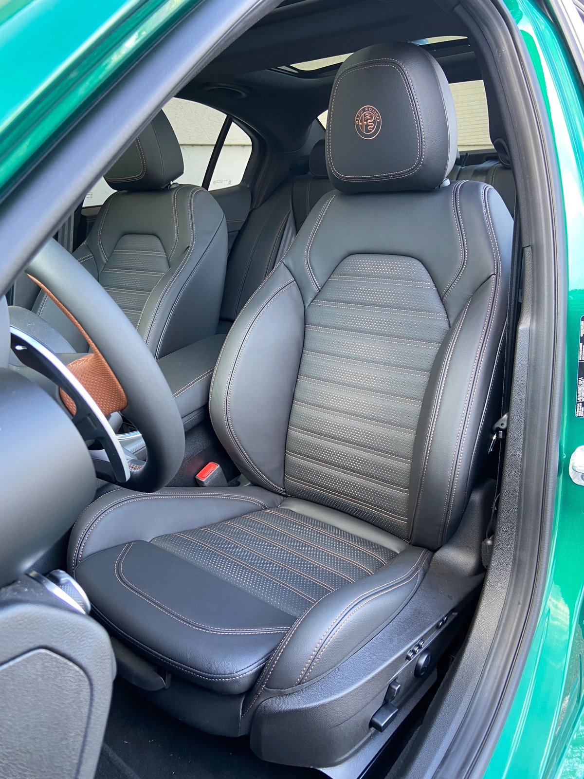 ALFA ROMEO Giulia 2.0 Intensa Sky Q4 AT8, Benzin, Neuwagen, Automatik - 7