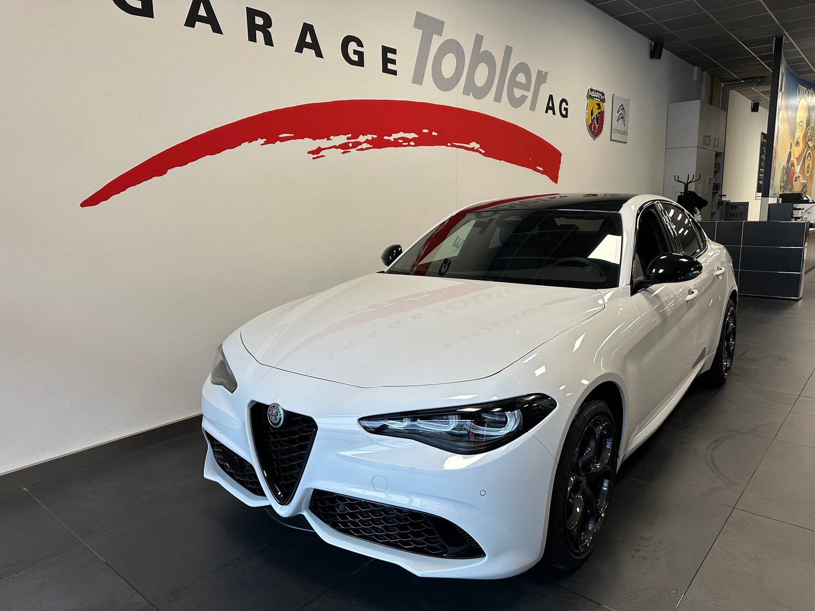 ALFA ROMEO Giulia 2.0 Tributo Italiano Q4 AT8, Essence, Voiture nouvelle, Automatique - 7