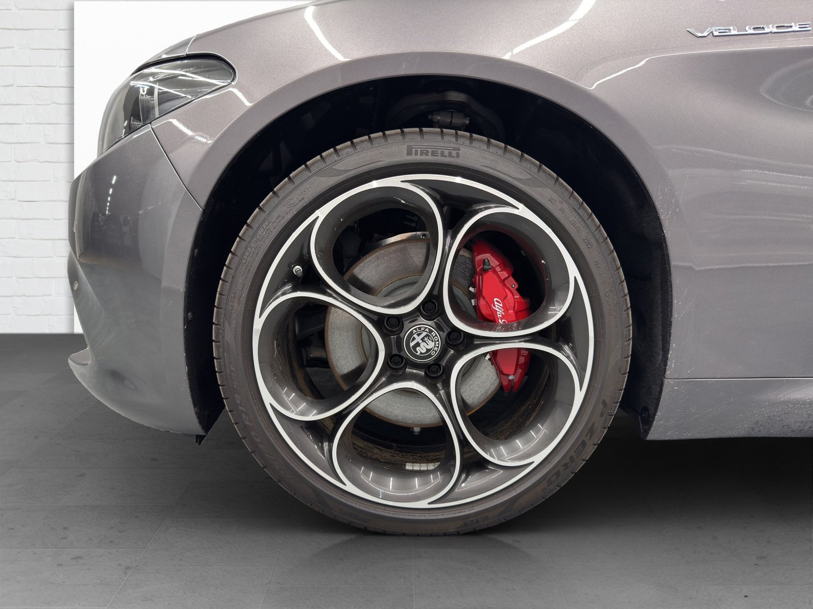 ALFA ROMEO Giulia 2.0 Q4 Veloce, Petrol, New car, Automatic - 6