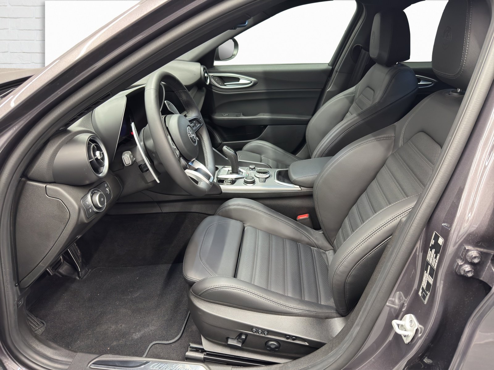 ALFA ROMEO Giulia 2.0 Q4 Veloce, Petrol, New car, Automatic - 7