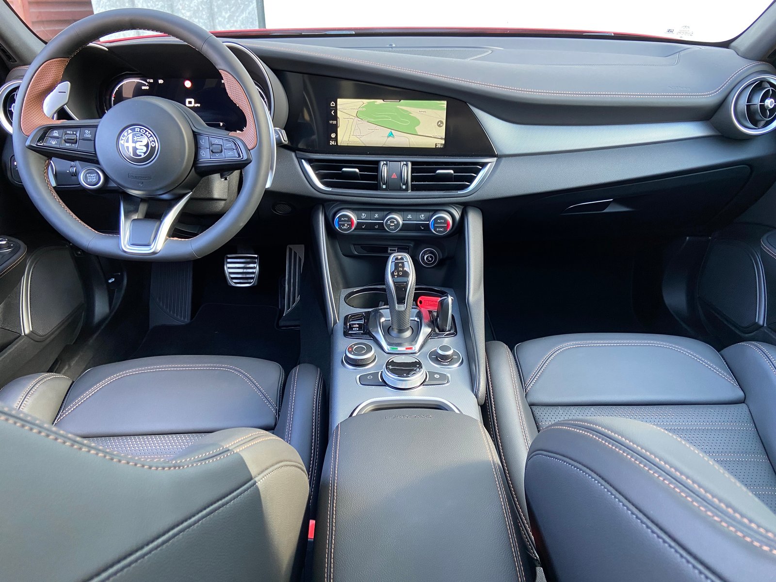 ALFA ROMEO Giulia 2.0 Intensa Sky Q4 AT8, Essence, Voiture nouvelle, Automatique - 5