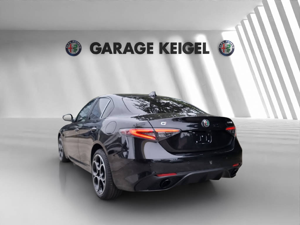 ALFA ROMEO Giulia 2.0 Q4 Veloce, Petrol, New car, Automatic - 3