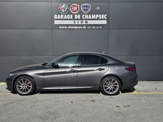 ALFA ROMEO Giulia 2.0 Sprint, Petrol, Second hand / Used, Automatic - 3