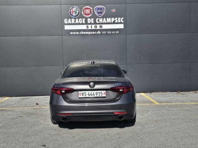 ALFA ROMEO Giulia 2.0 Sprint, Petrol, Second hand / Used, Automatic - 4