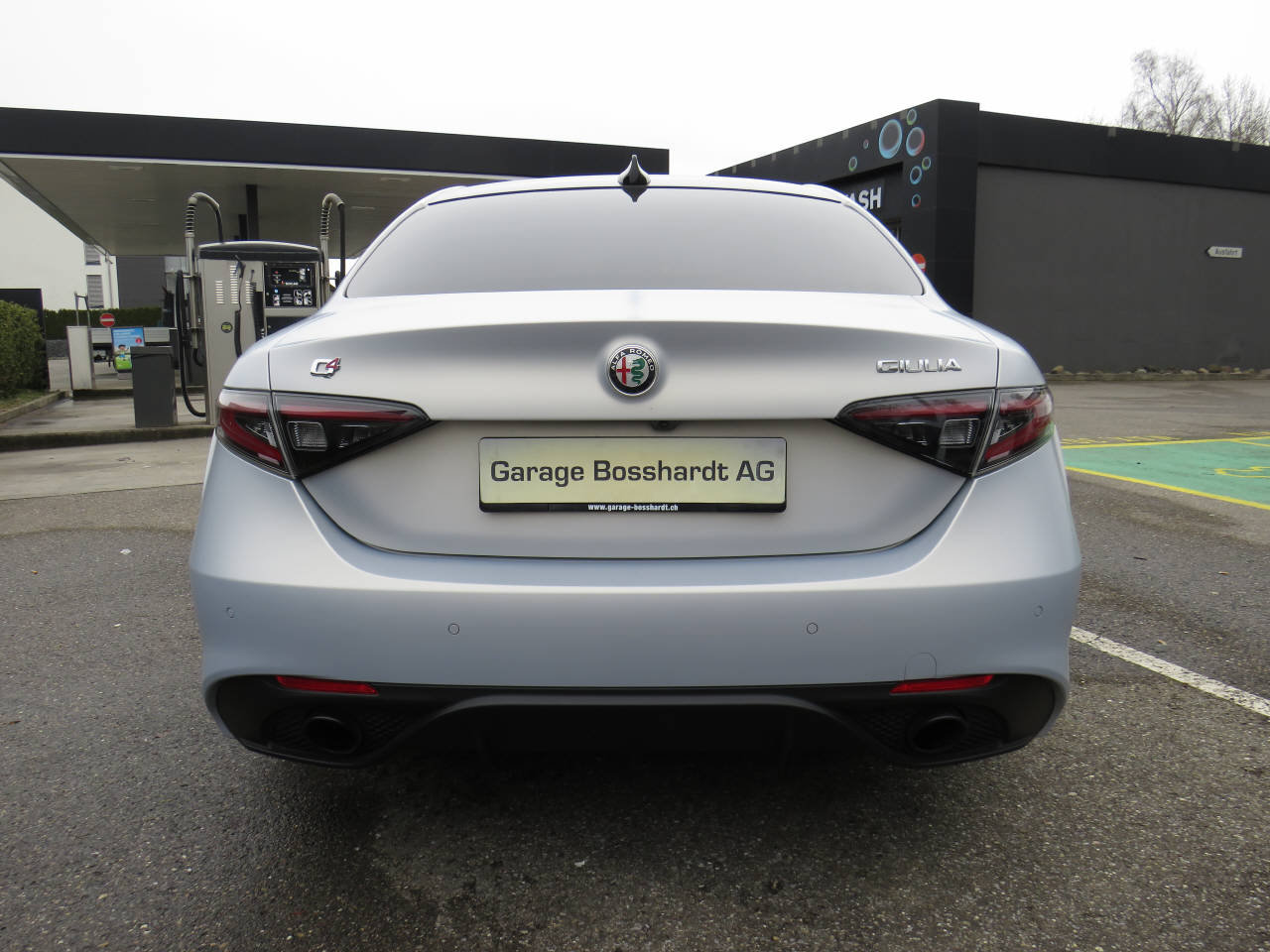 ALFA ROMEO Giulia 2.0 Q4 Competizione, Benzin, Occasion / Gebraucht, Automatik - 3