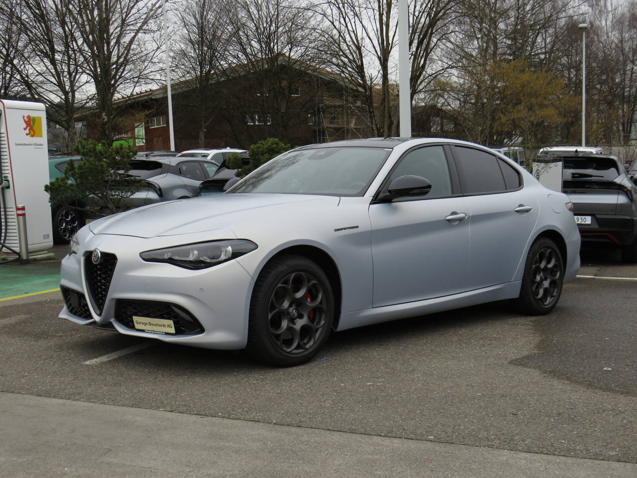 ALFA ROMEO Giulia 2.0 Q4 Competizione, Benzin, Occasion / Gebraucht, Automatik - 6