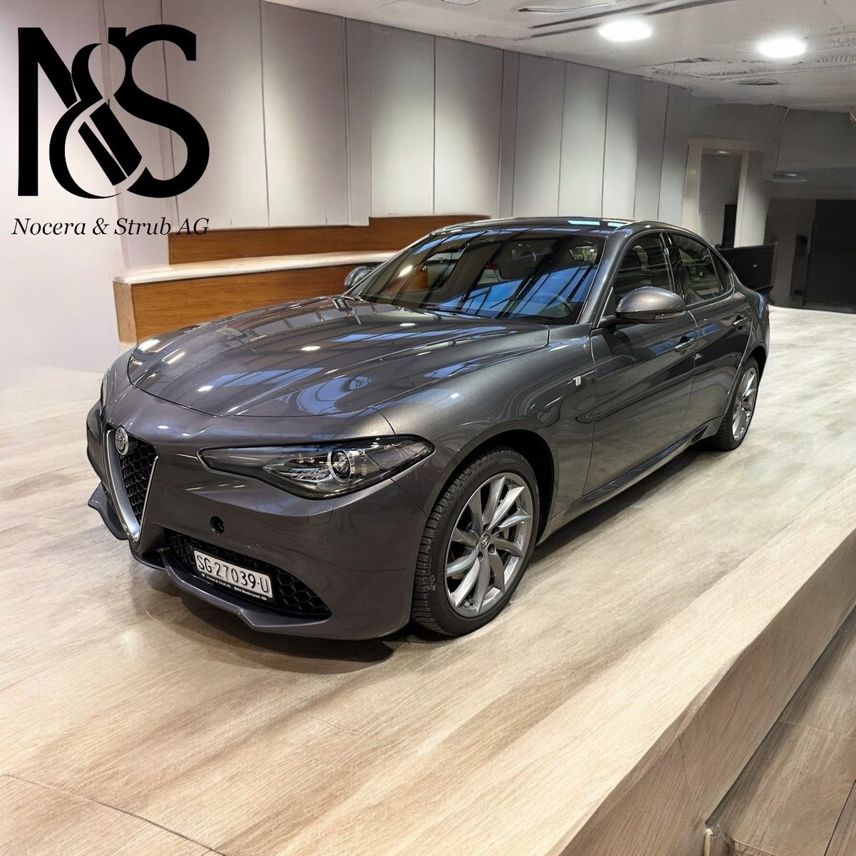 ALFA ROMEO Giulia 2.0 Ti Q4, Essence, Occasion / Utilisé, Automatique - 2